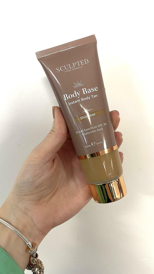 Sculpted - Body Base Instant Body Tan - Medium Shimmer