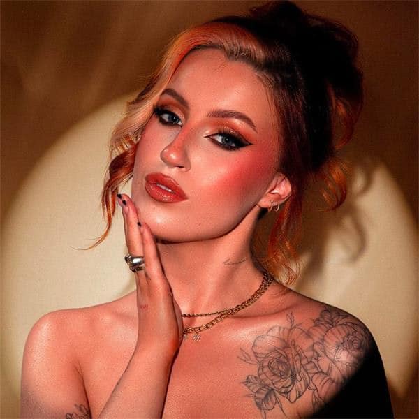 KASH Beauty - Gel Pencil (Blaze Shimmer) - Image 2