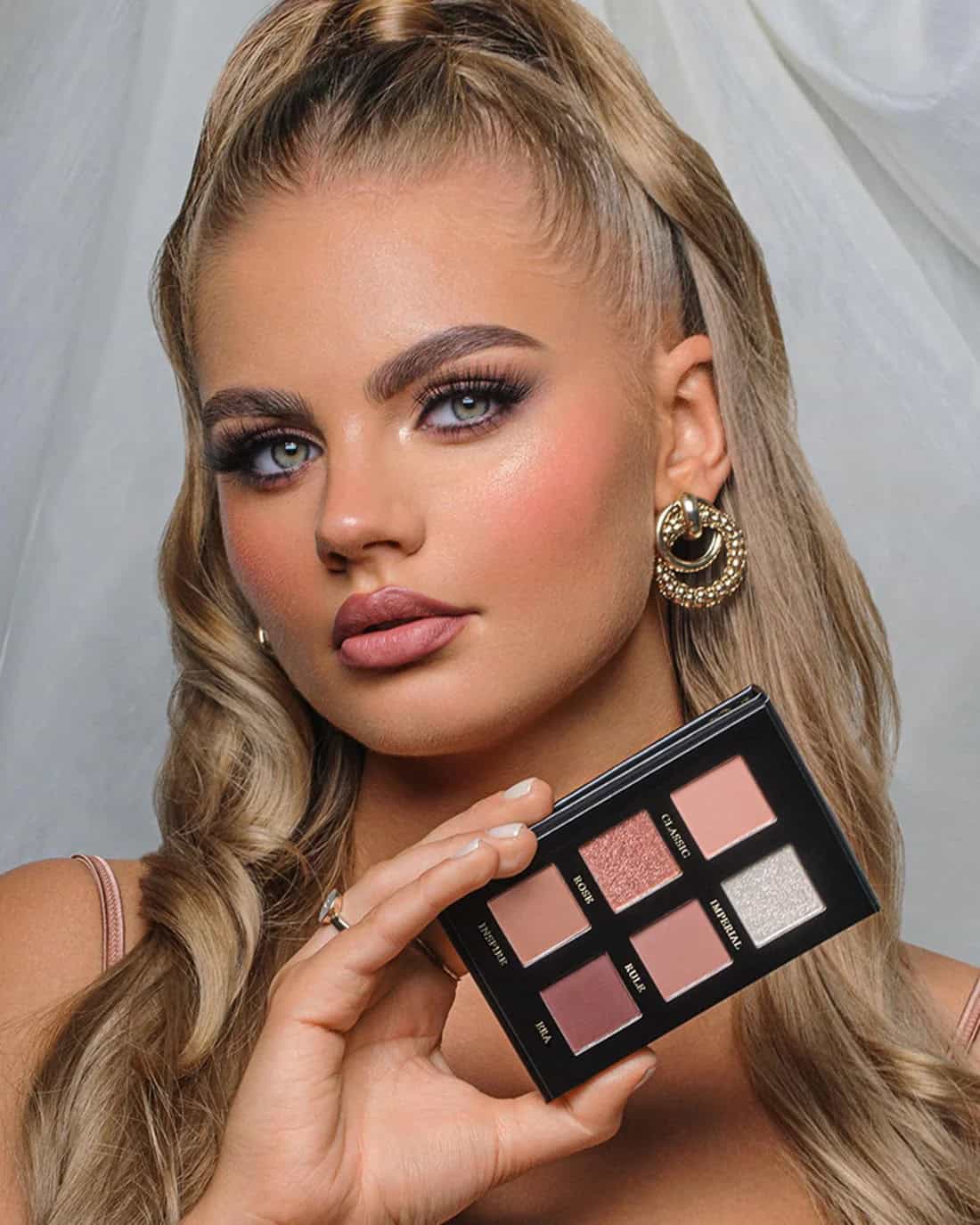 KASH Beauty - Royal Rose Eyeshadow Palette - Image 2